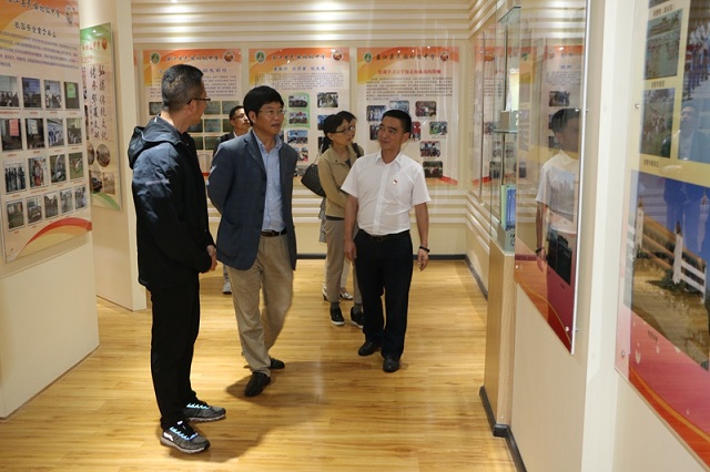 省政府教育督导团督导检查盈江县控辍保学和教育扶贫工作2