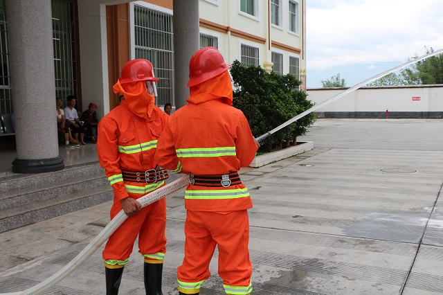 消防演练 3