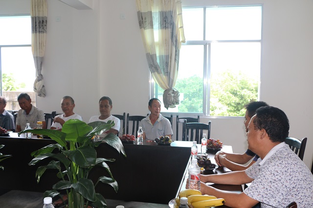 优抚对象八一座谈会 063