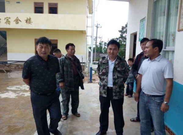 油松岭乡简报照片1 .jpg