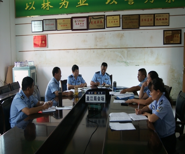 深入研究讨论 提升工会活力.jpg