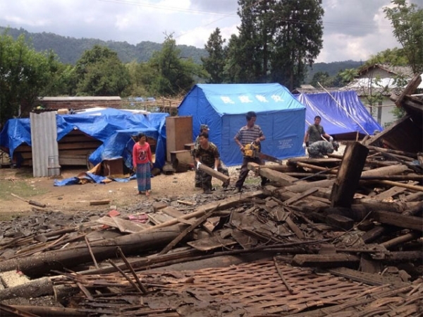 守望相助 大爱无边1.jpg