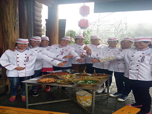 勐弄乡首期中式烹调技能培训班结业纪实2