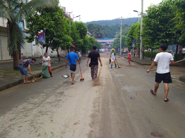 那邦镇组织开展爱国卫生运动 群防群控做好疟疾、登革热防控工作1