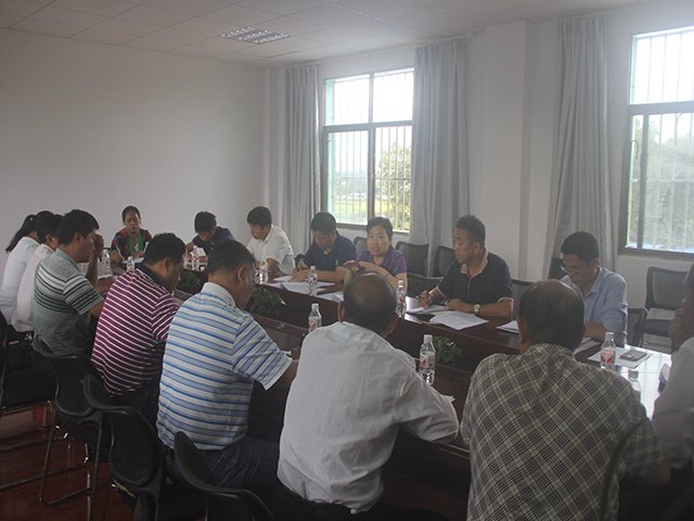 云南省民宗委调研组到盈江县基督教培训中心调研