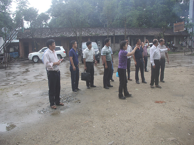 云南省民宗委调研组到盈江县基督教培训中心调研1