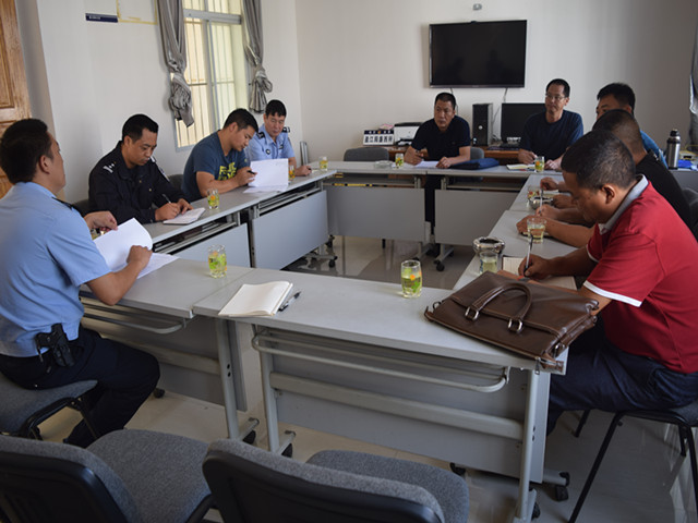 省林业厅维稳工作组进驻盈江做好与腾冲涉林纠纷稳控工作3