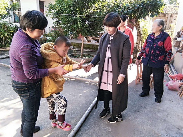 盈江县特殊教育学校开展送教上门活动