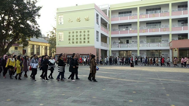 抓好教师素质提升 助力学生健康成长 1