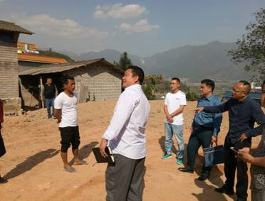 县运管局、县残联深入挂钩村推进四类重点人员农危改工作