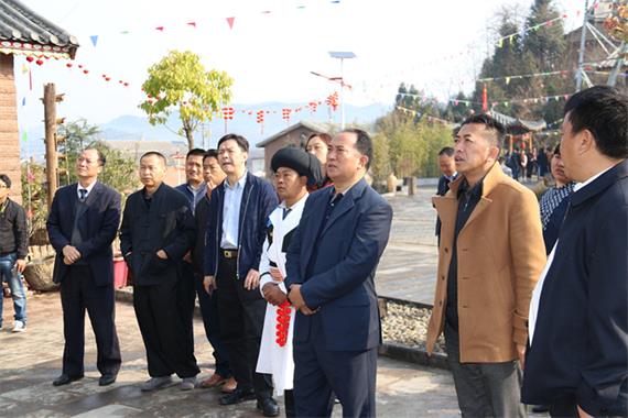 李四明主任到盈江县调研民族团结进步示范区建设工作