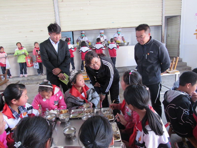 张瑛副县长调研楂子岭校点恢复工作