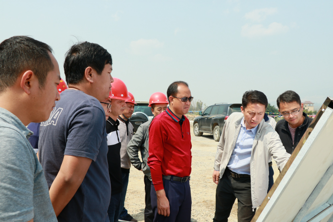 聚焦城乡 直面难点 岩补县长深入调研住建工作3