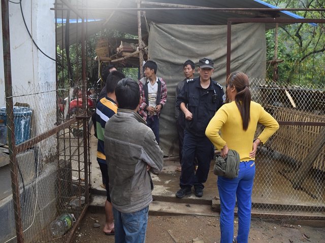 惯犯偷鸡贼夜闯民宅 森警接求助放“贼”归山