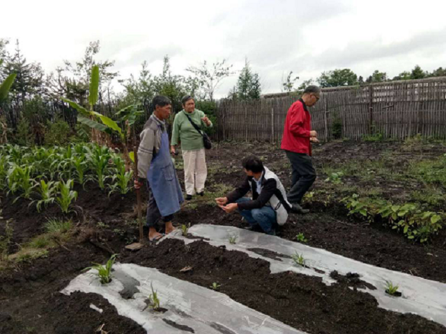 州工商局驻村工作队特邀有关企业深入昔马镇考察调研生态农业、乡村旅游2