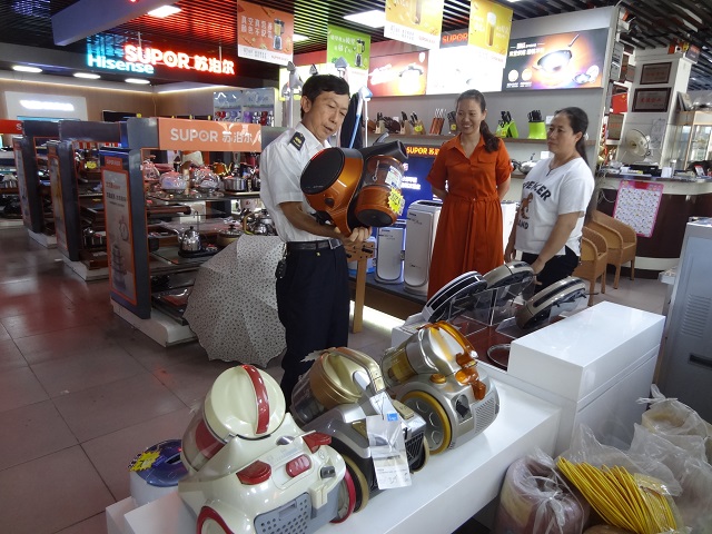 加强监督管理，进一步规范获证企业