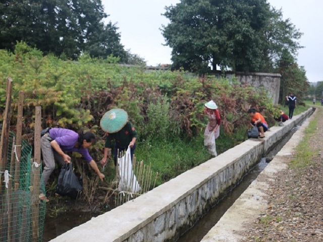 党政军警民齐出动 助推河湖长制工作4