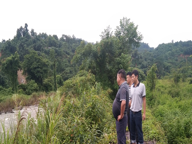 盈江县那邦镇，县市管局携手共同推进那邦镇河湖长制工作1