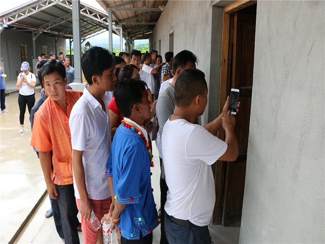 发展蚕桑产业 助推脱贫攻坚——盈江县新城乡赴德宏正信公司参观学习3