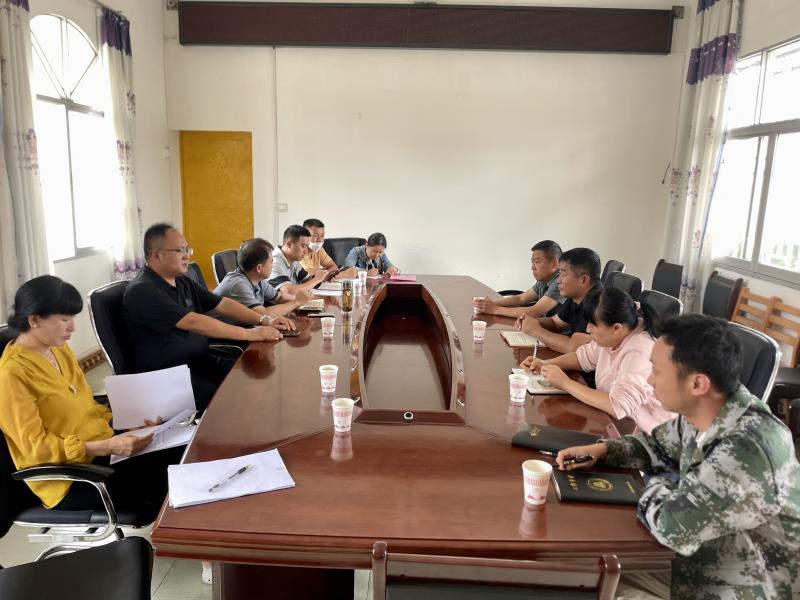 99858b2ef44d46ee580385c21b174e4