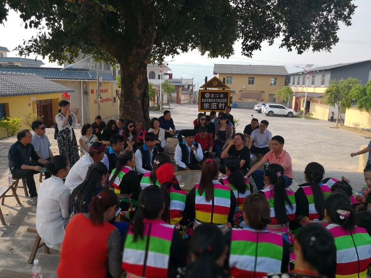 e2c10aa895e89a8b7f8e614764bd24a